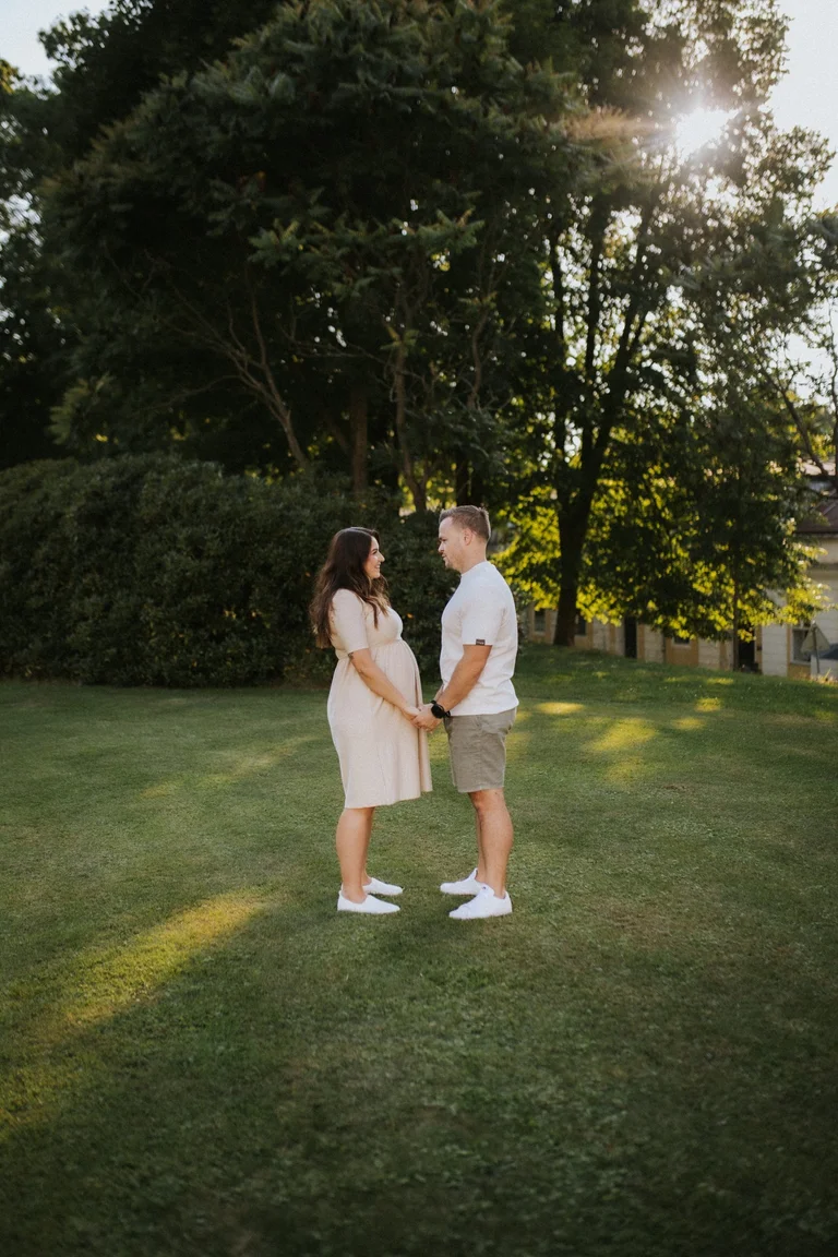 BÁRA & FILIP — Těhotenské focení Ostrava